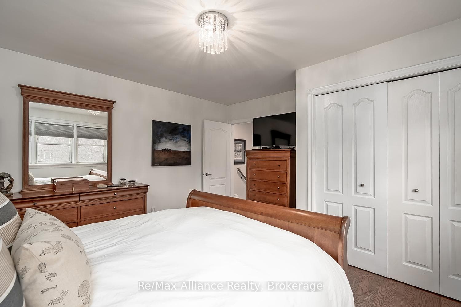 183 Westminster Drive - Detached photo 25 of 44 in Oakville, Ontario