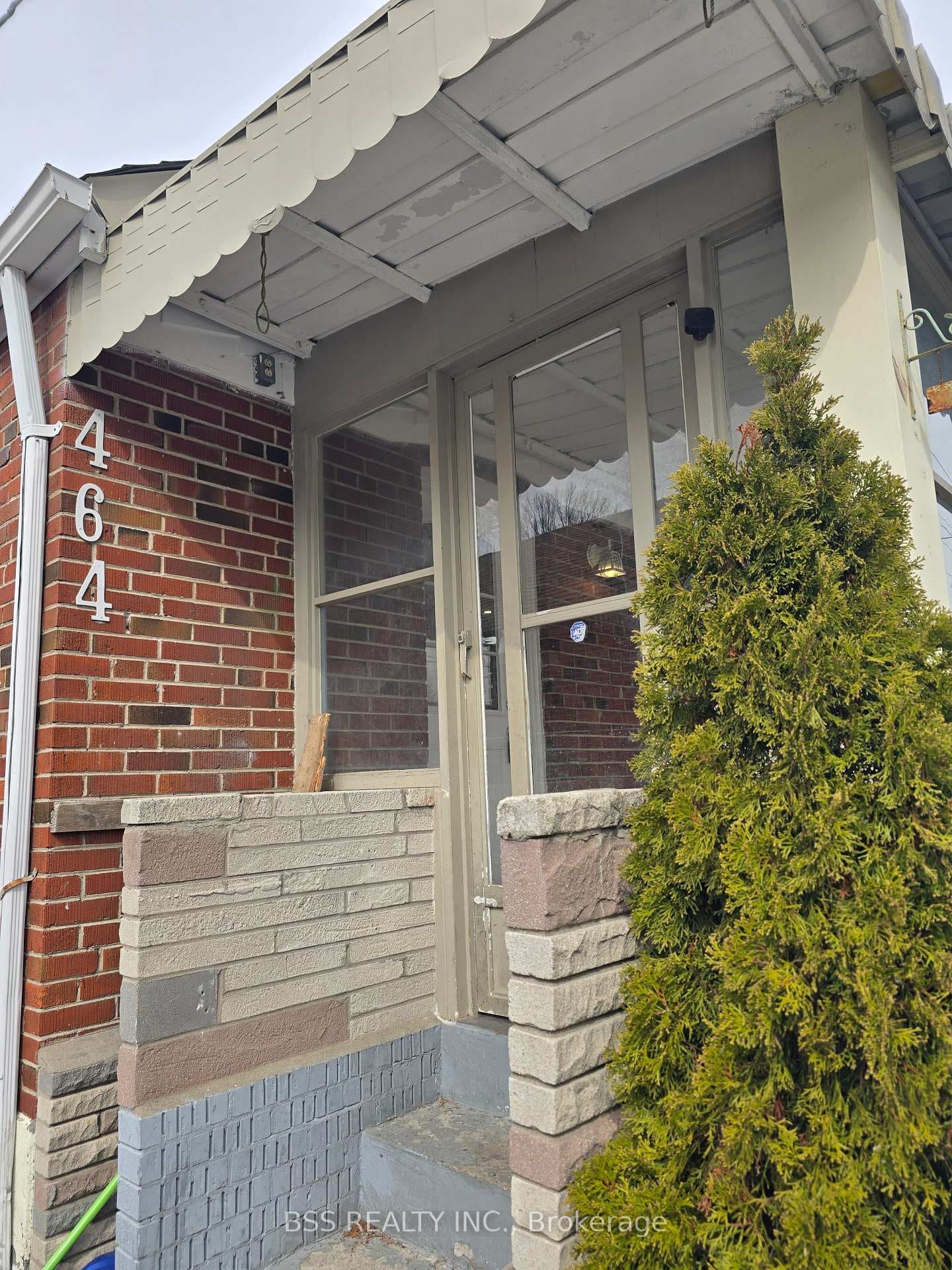 464 Warden Avenue - Detached photo 2 of 21 in Birch Cliff / Cliffside, Ontario