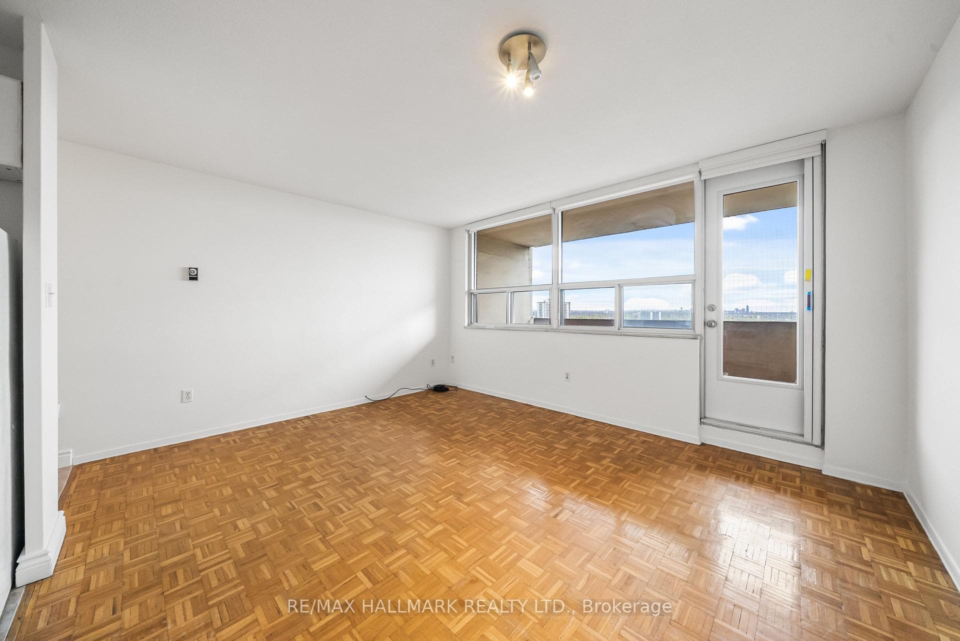 40 Homewood Avenue Unit 3112 - Condo photo 7 of 23 in Regent Park / Cabbagetown / St. James Town, Ontario