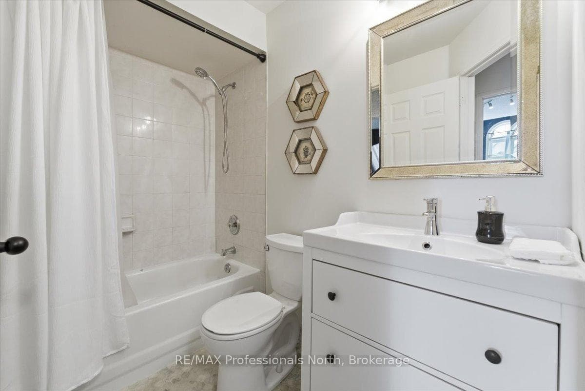 98 Roxton Road - Semi-Detached photo 19 of 28 in Oakville, Ontario