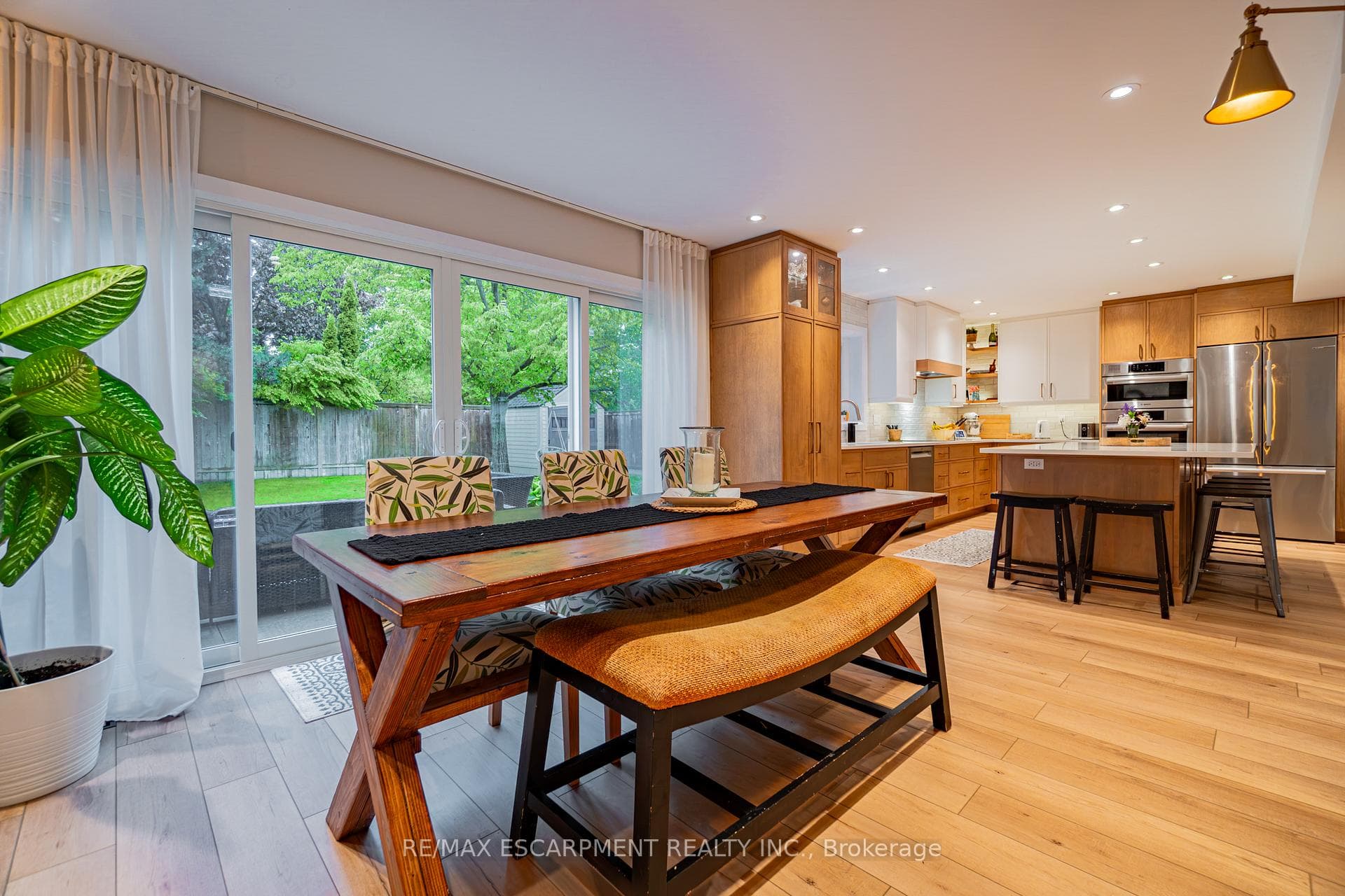 2393 Arnold Crescent - Detached photo 22 of 50 in Burlington, Ontario