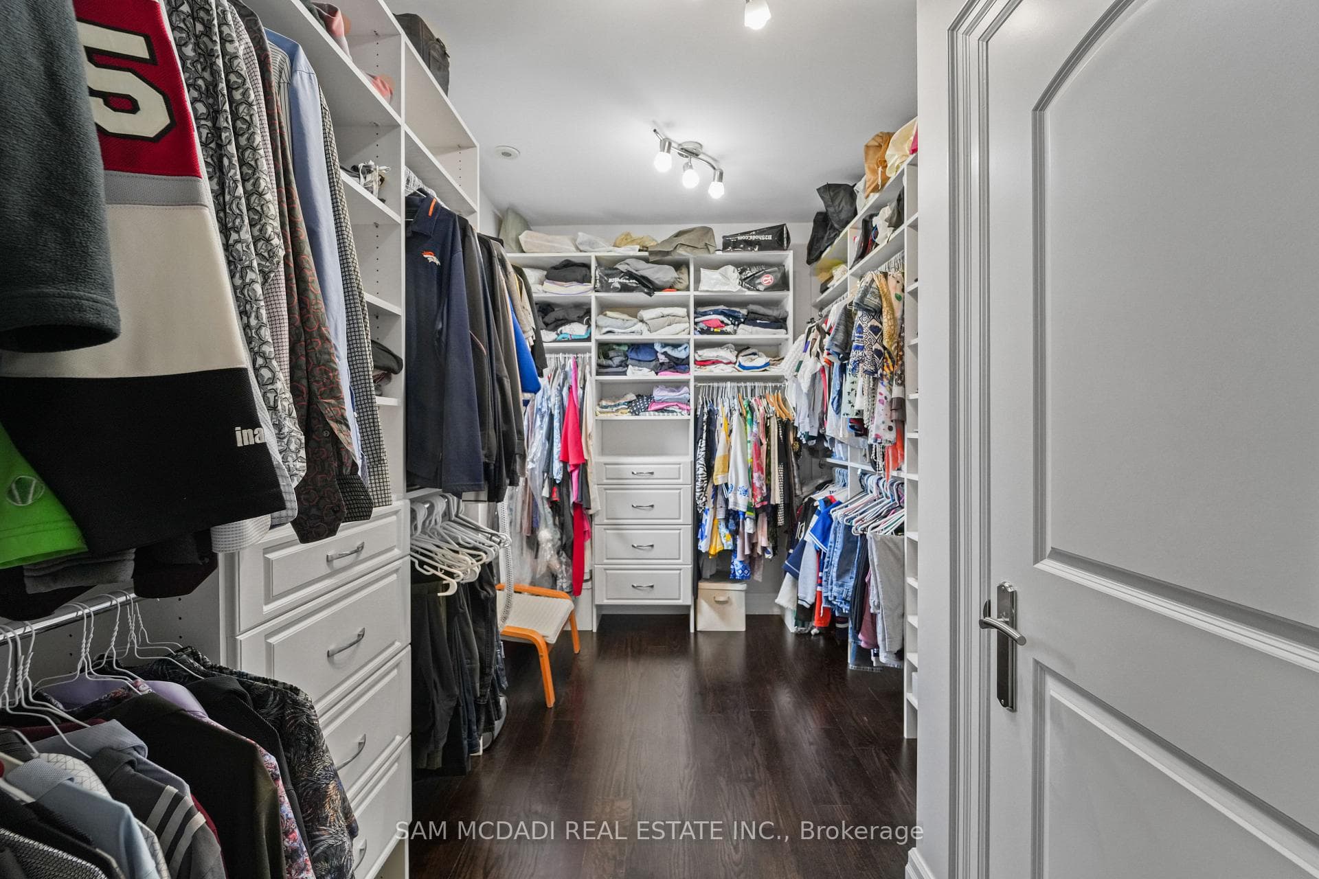 2411 Thorn Lodge Drive - Detached photo 37 of 50 in Mississauga, Ontario
