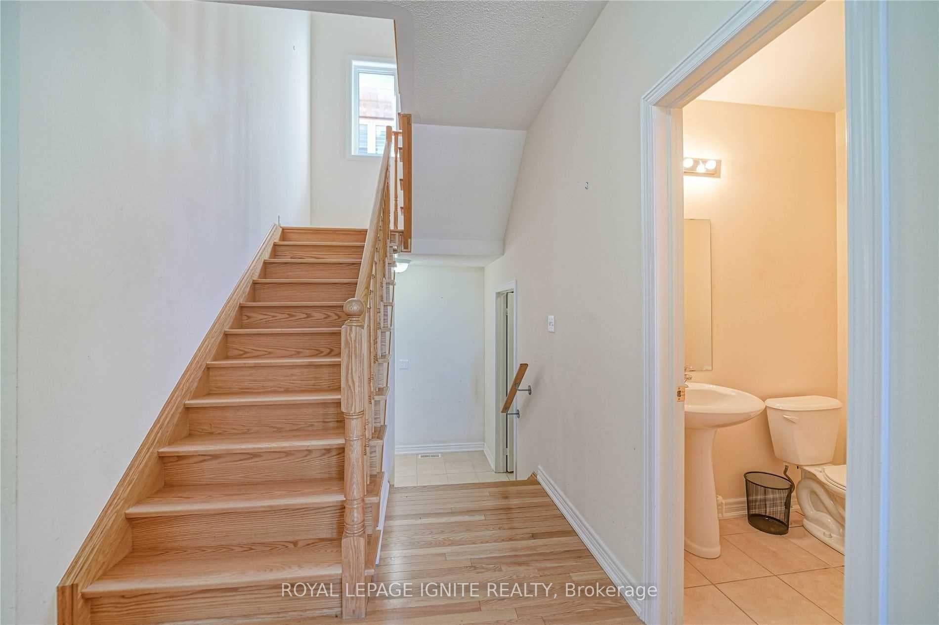 26 Ironshield Drive Unit Upper - Detached photo 13 of 36 in Brampton, Ontario