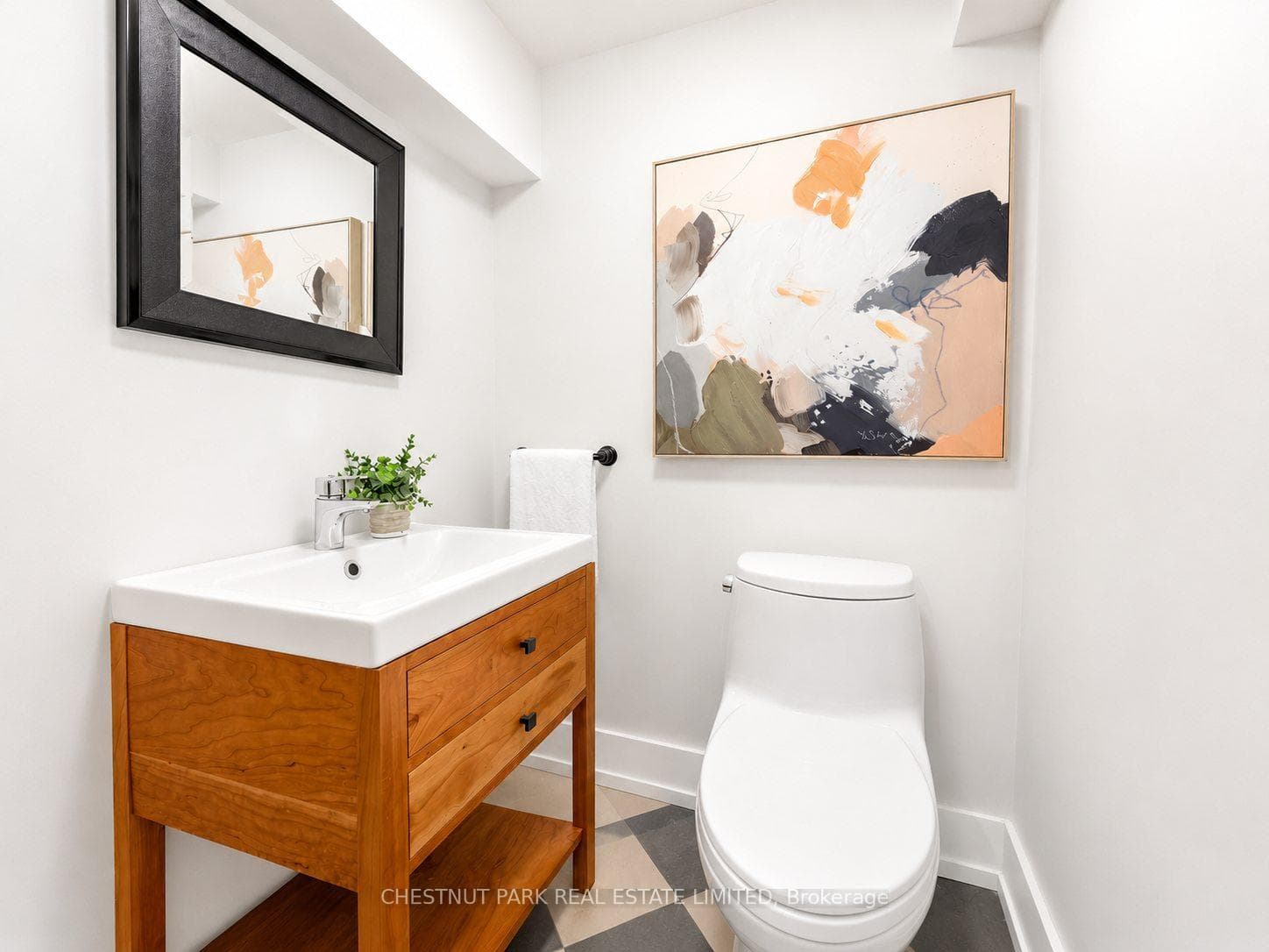 1403 Eden Place - Detached photo 38 of 50 in Burlington, Ontario