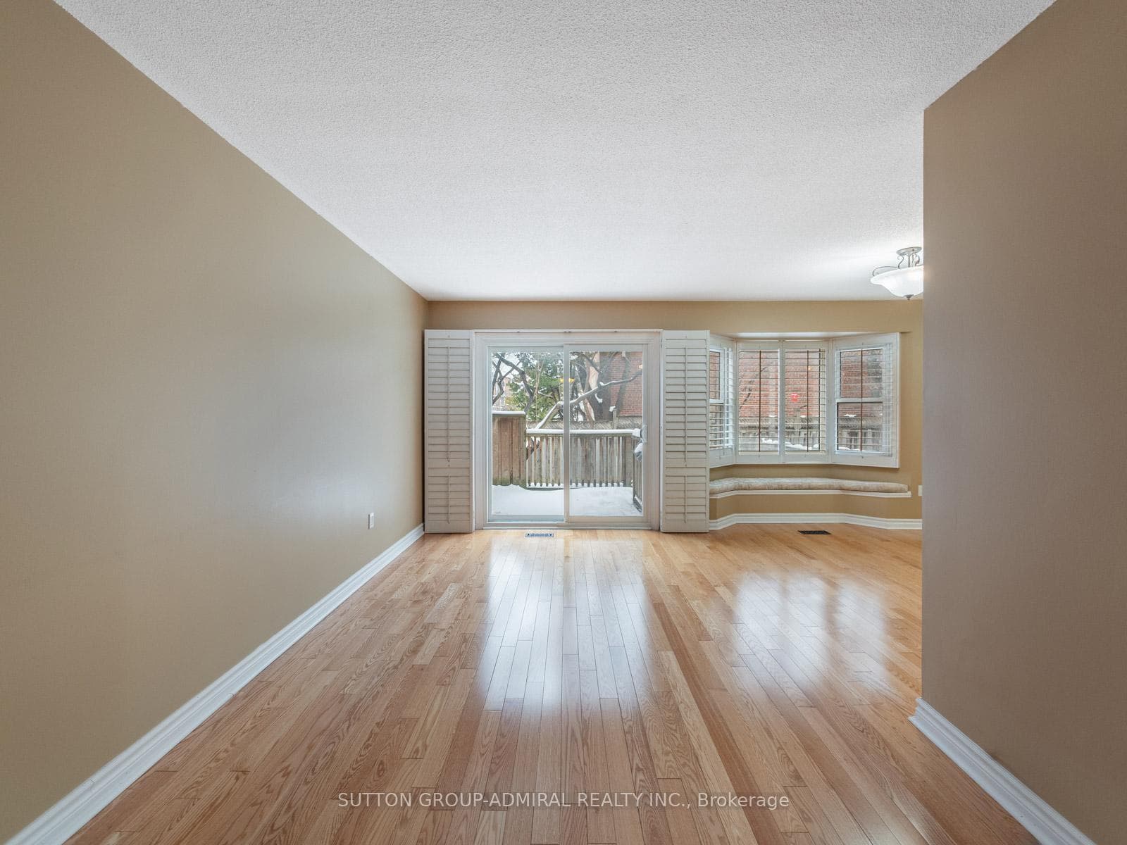 385 The East Mall N/A Unit #60 - Condo photo 12 of 47 in Etobicoke (Islington / Rexdale), Ontario