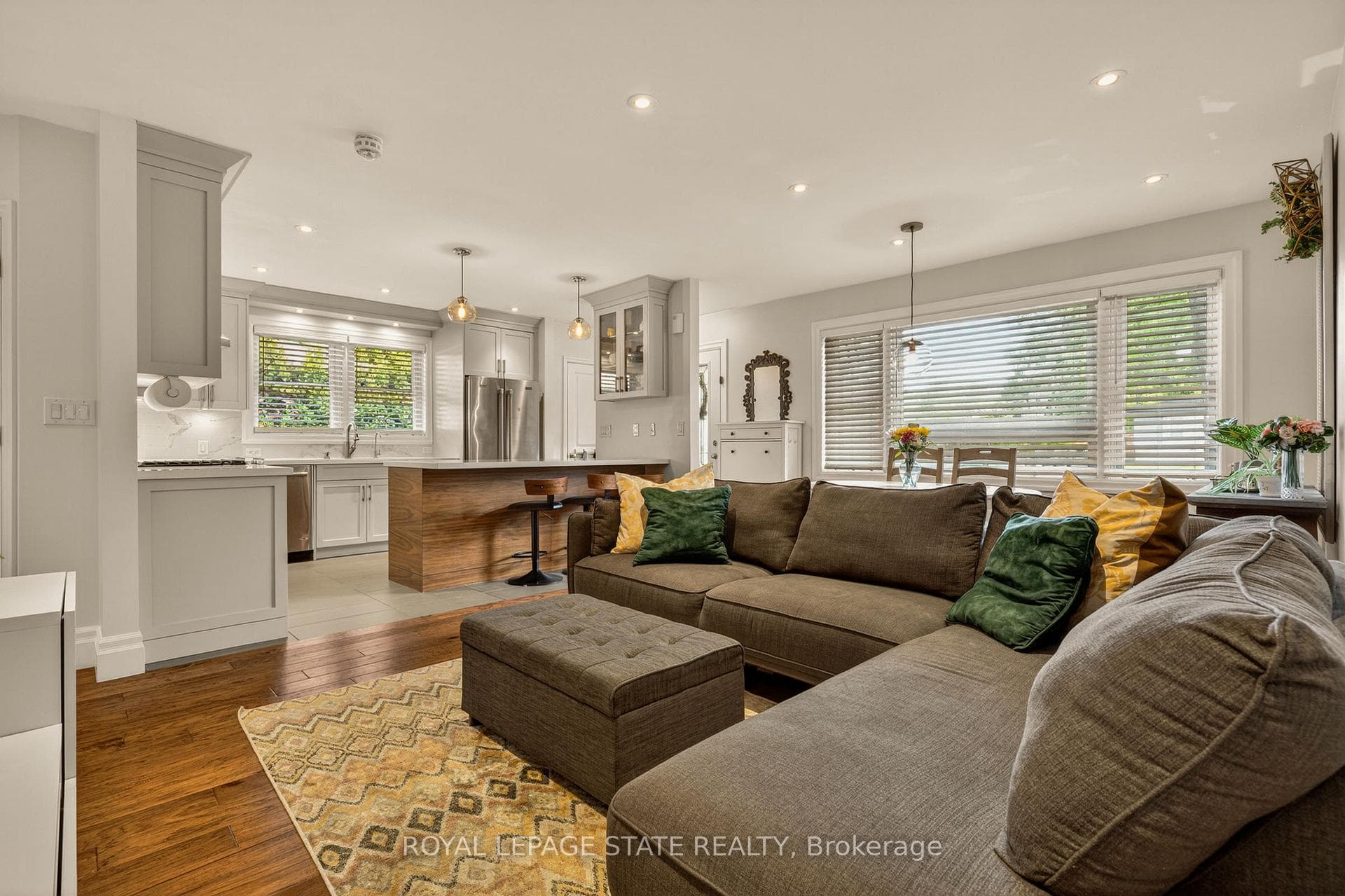 1396 Niels Avenue - Detached photo 21 of 50 in Burlington, Ontario
