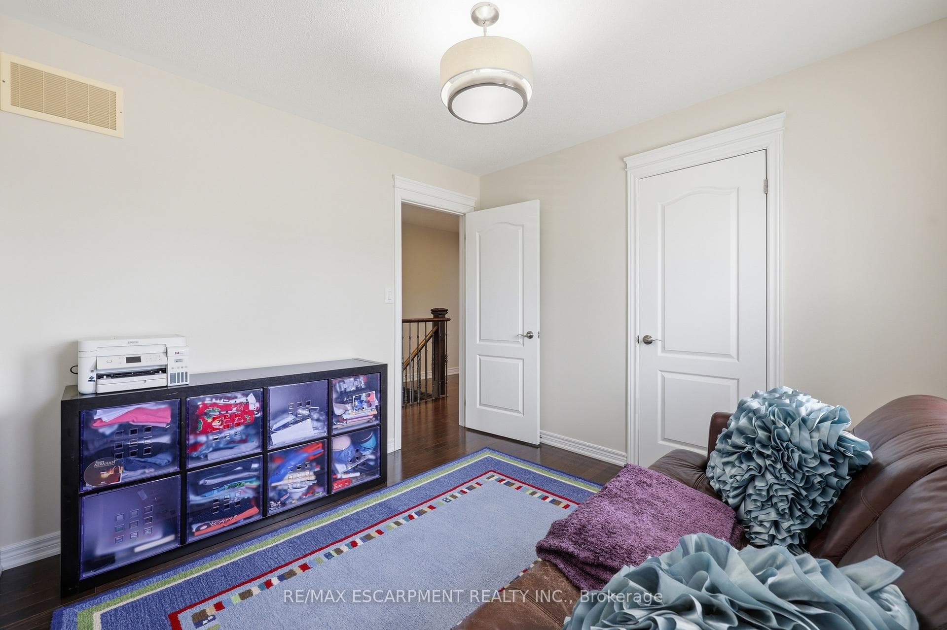 4645 Doug Wright Drive - Detached photo 24 of 47 in Burlington, Ontario