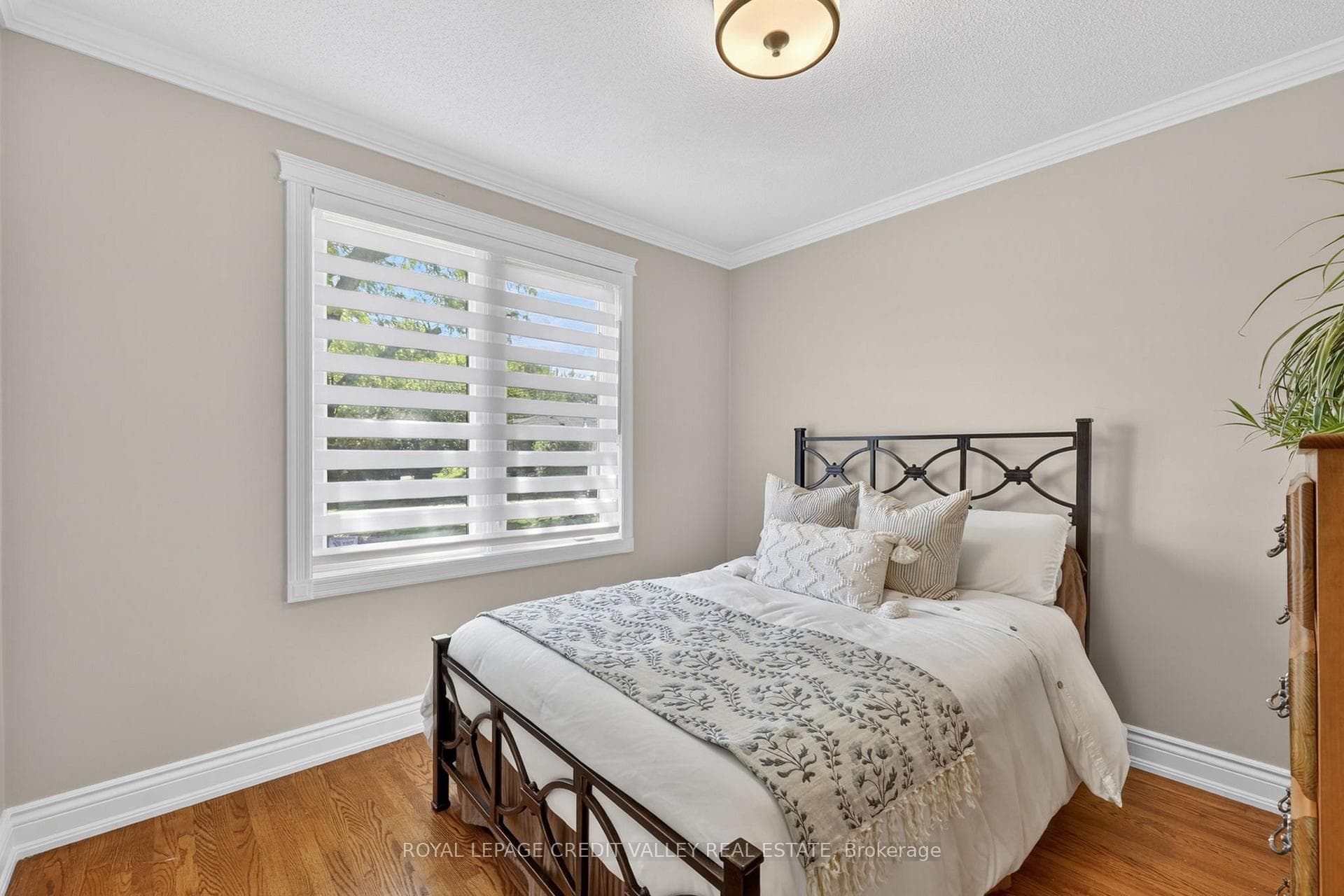 52 Terra Cotta Crescent - Detached photo 19 of 50 in Brampton, Ontario