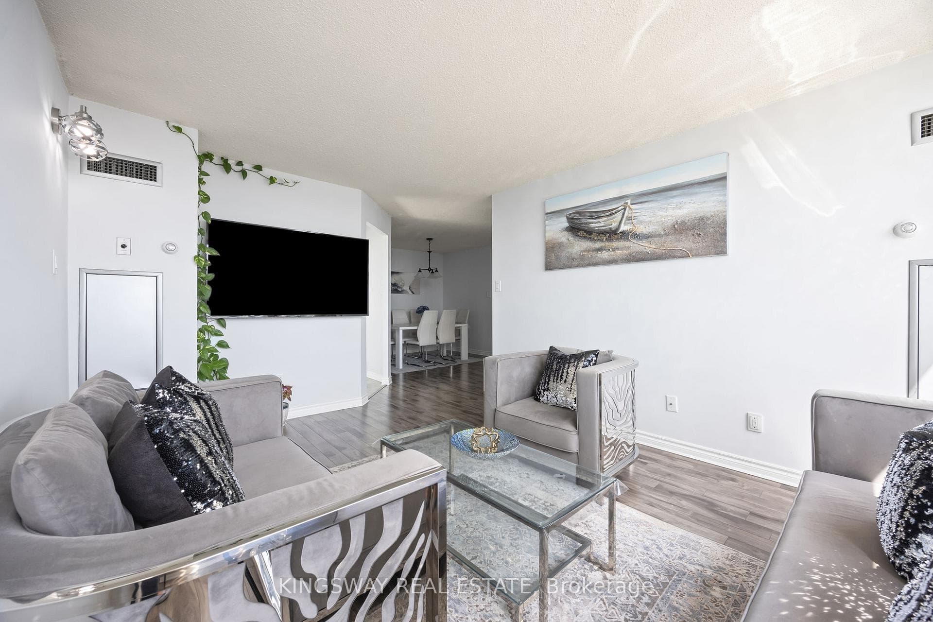12 Laurelcrest Street Unit 507 - Condo photo 10 of 20 in Brampton, Ontario