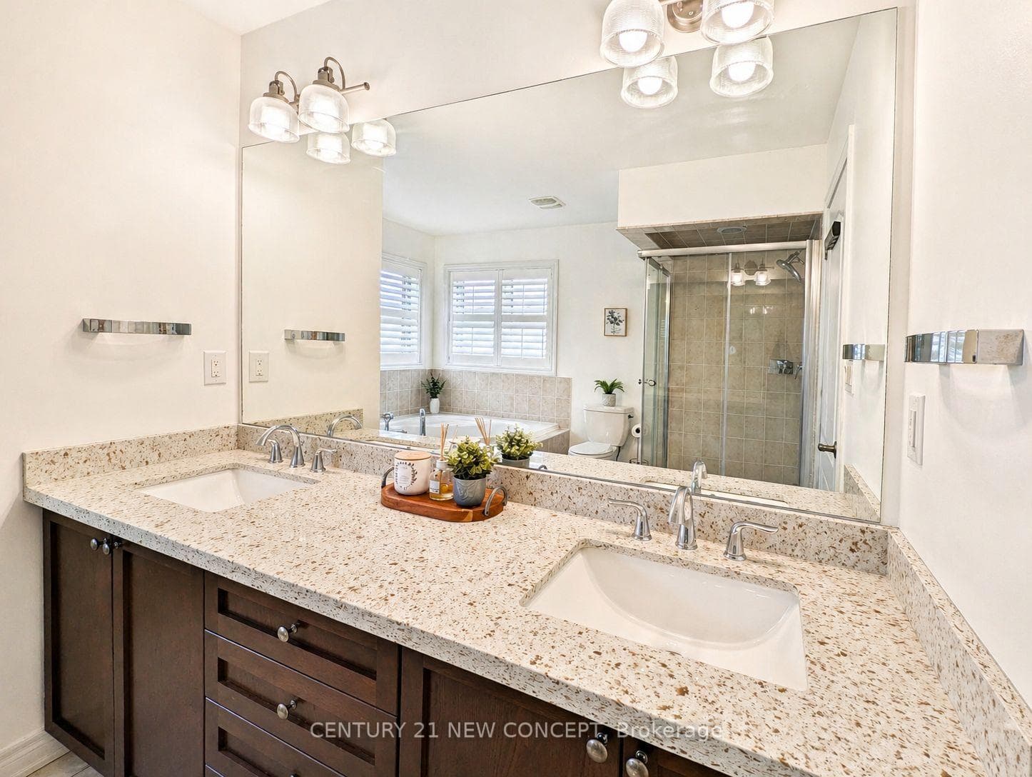 4266 Ryan Lane - Detached photo 24 of 46 in Burlington, Ontario