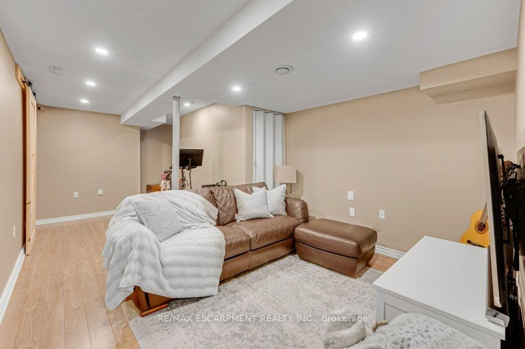 1360 Ashwood Terrace - Detached photo 29 of 39 in Oakville, Ontario
