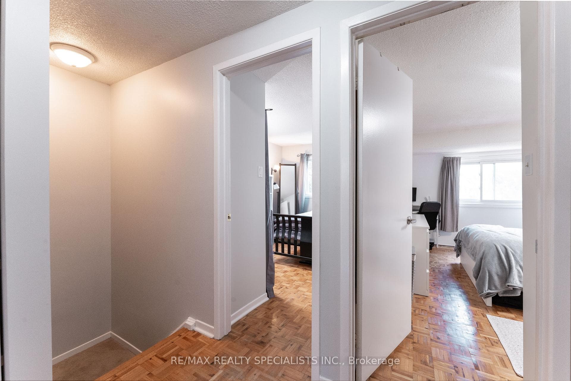 2050 Upper Middle Road Unit 114 - Condo photo 21 of 46 in Burlington, Ontario