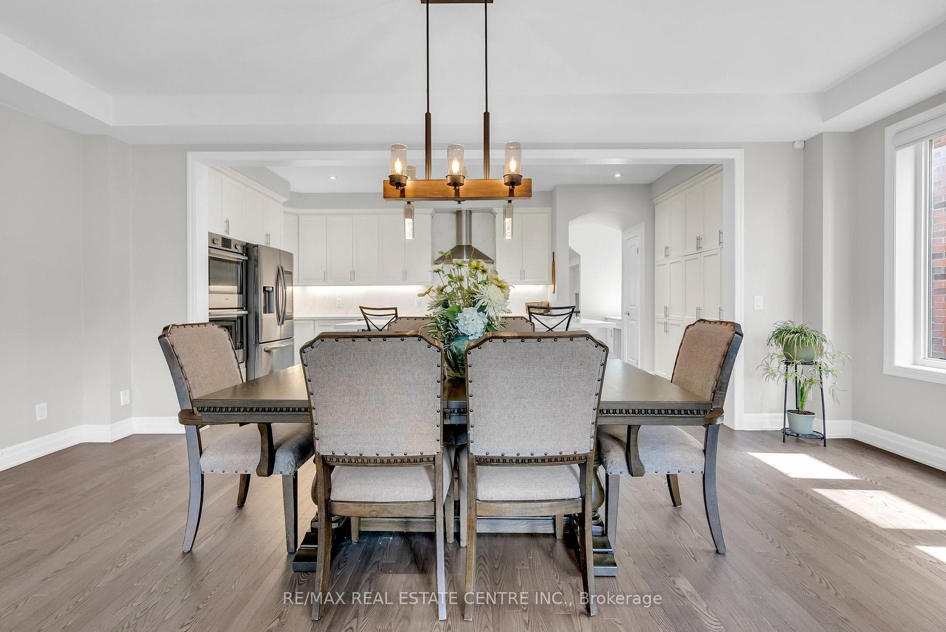 24 Rising Hill Ridge - Semi-Detached photo 13 of 47 in Brampton, Ontario