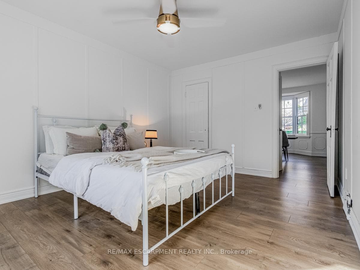 804 Shadeland Avenue - Land photo 24 of 39 in Burlington, Ontario