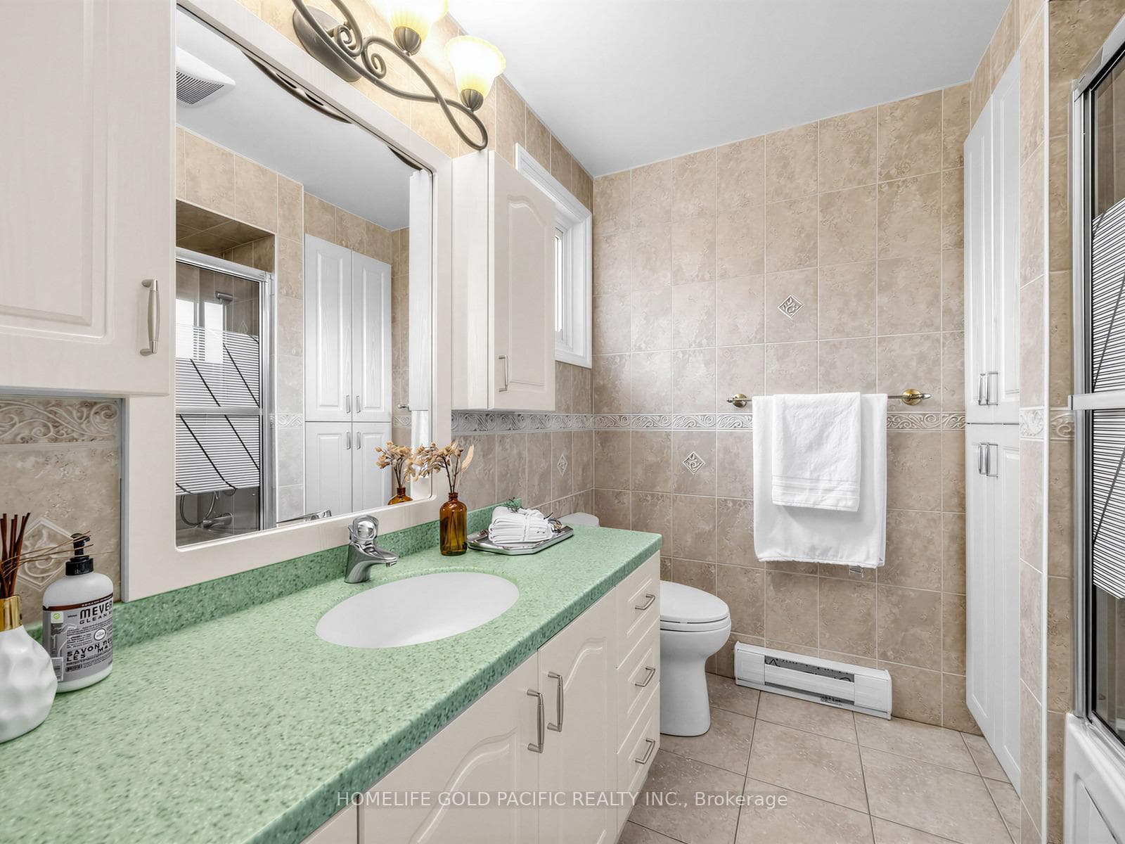 10 O'Shea Crescent - Detached photo 18 of 42 in Hillcrest Village / Bayview Village, Ontario