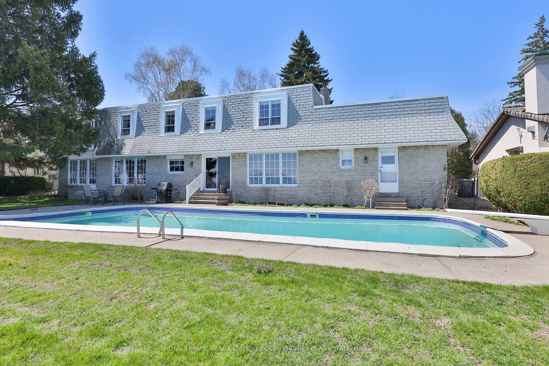 1460 Watersedge Road - Detached photo 13 of 24 in Mississauga, Ontario