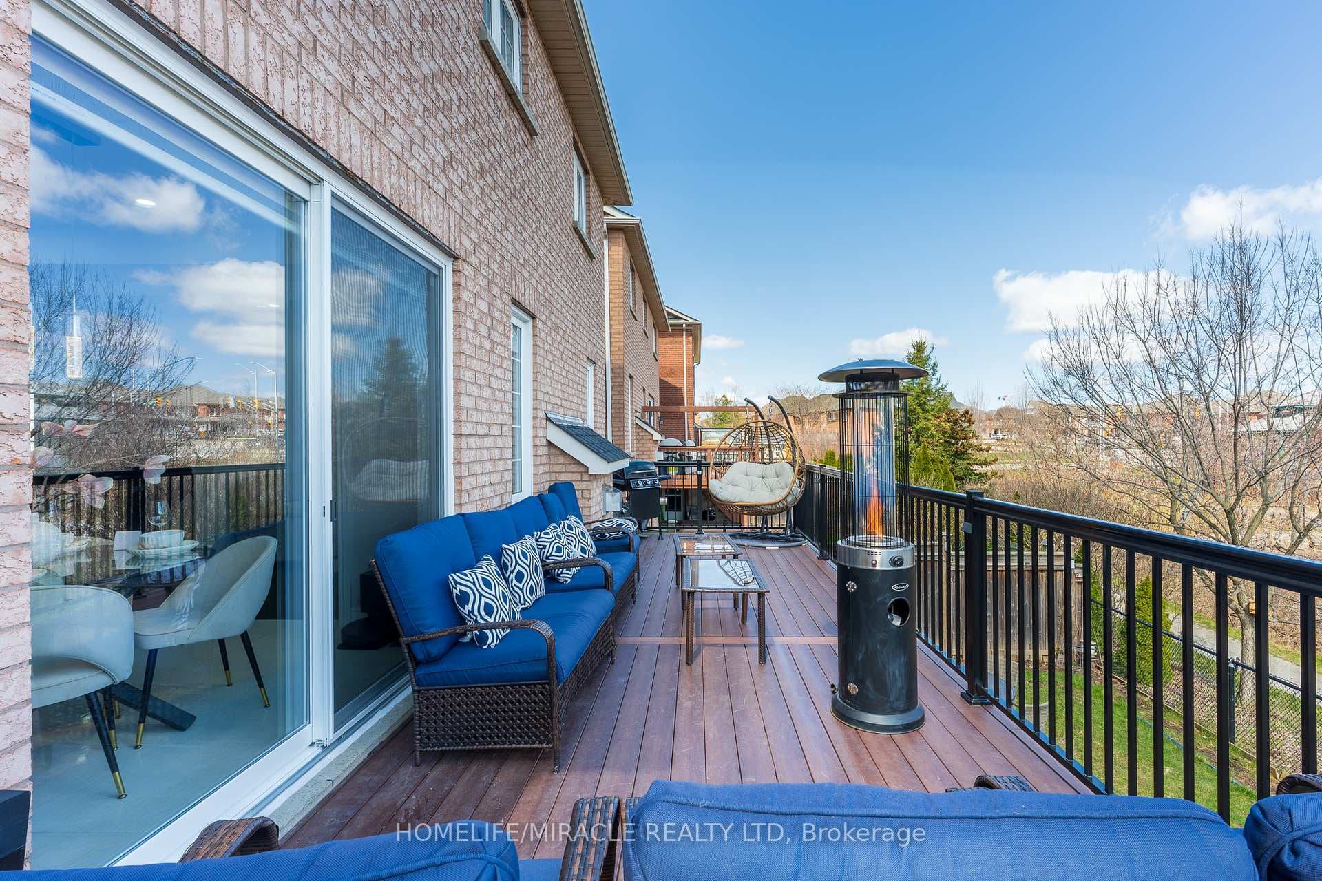 2343 Falling Green Drive - Detached photo 37 of 50 in Oakville, Ontario