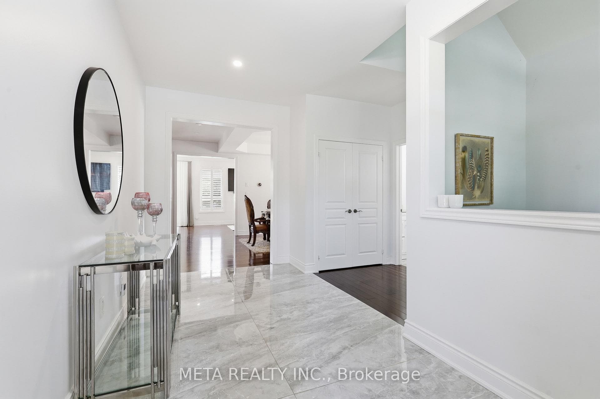 2299 Stratus Drive - Detached photo 5 of 42 in Oakville, Ontario