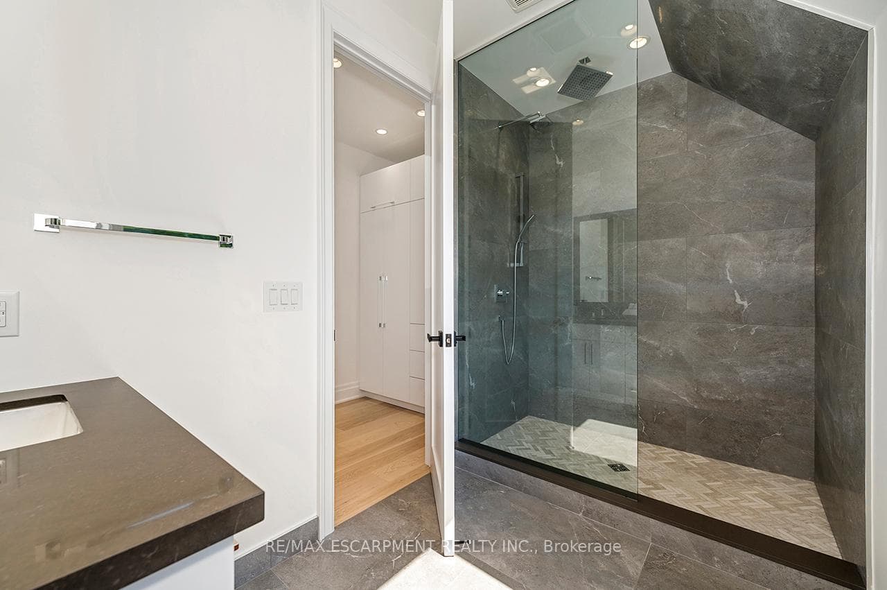 1618 Dogwood Trail - Detached photo 34 of 50 in Mississauga, Ontario
