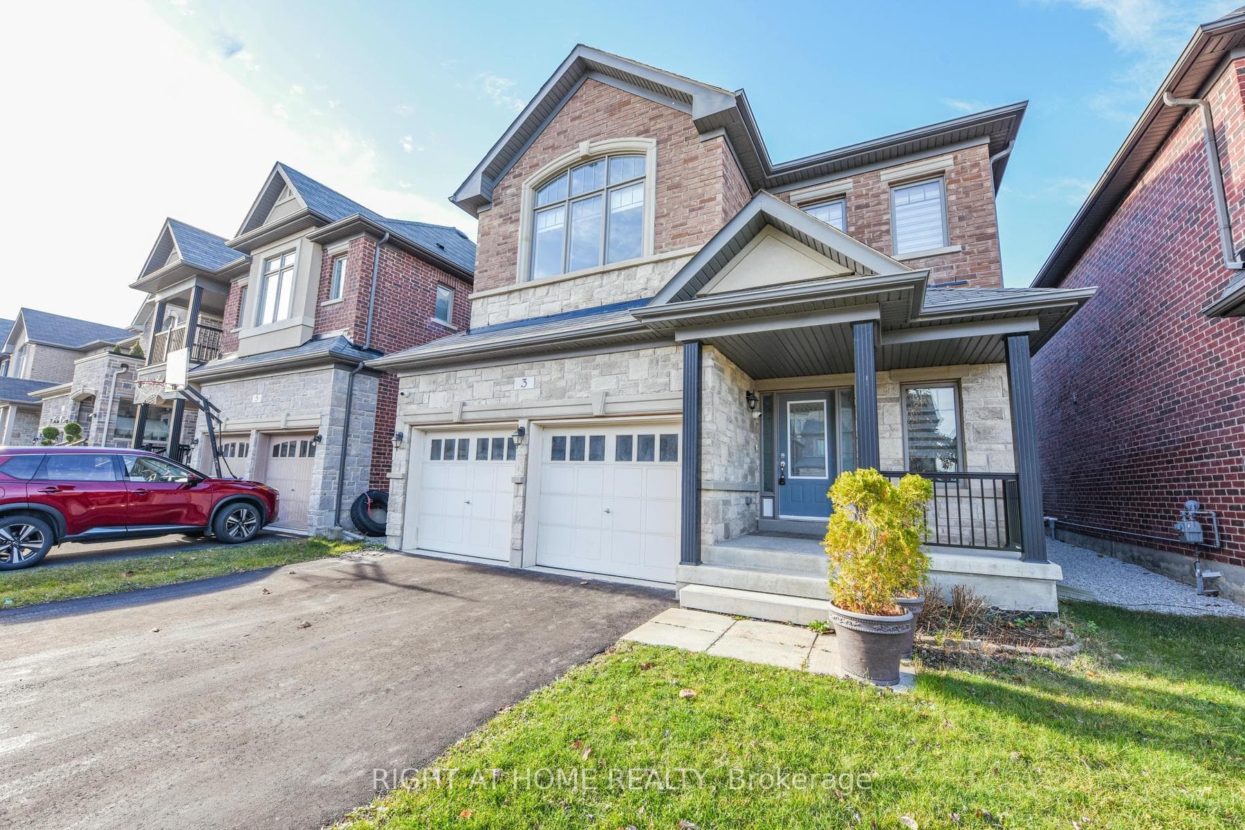 3 Prairie Creek Crescent - home for sale in Brampton, Ontario