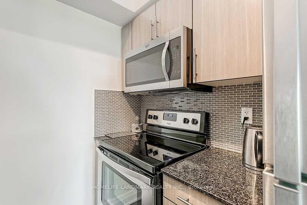 55 Speers Road Unit 205 - Condo photo 16 of 34 in Oakville, Ontario