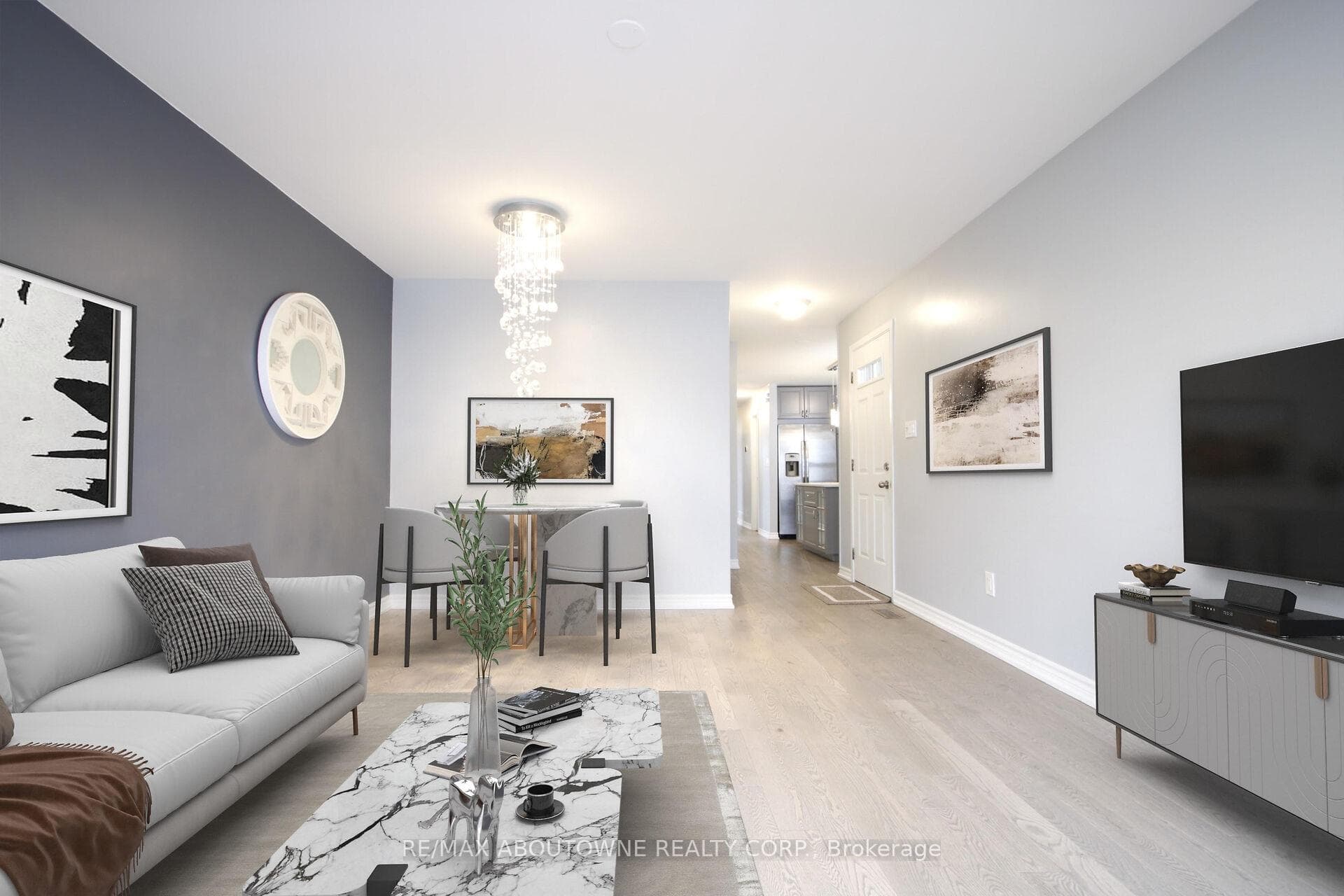 1601 Sandgate Crescent - Semi-Detached photo 4 of 35 in Mississauga, Ontario