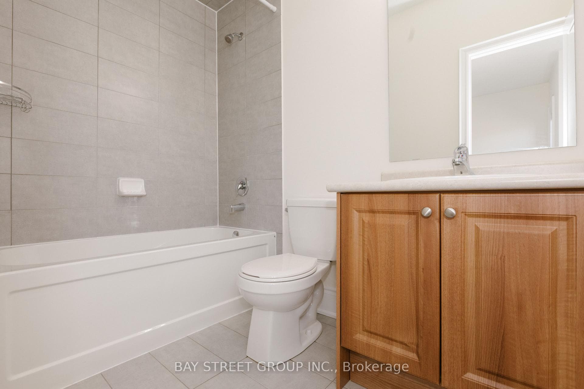 3127 Streamwood Pass - Detached photo 35 of 48 in Oakville, Ontario