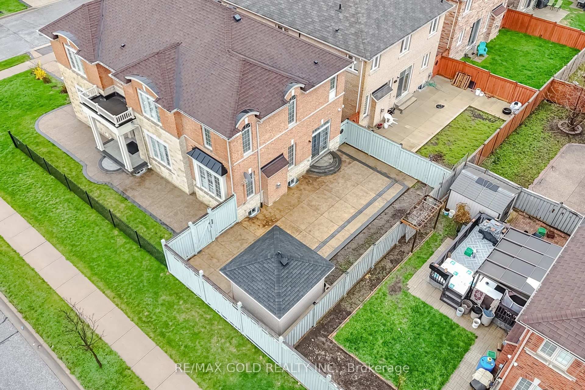 26 Drummondville Drive - Detached photo 29 of 30 in Brampton, Ontario