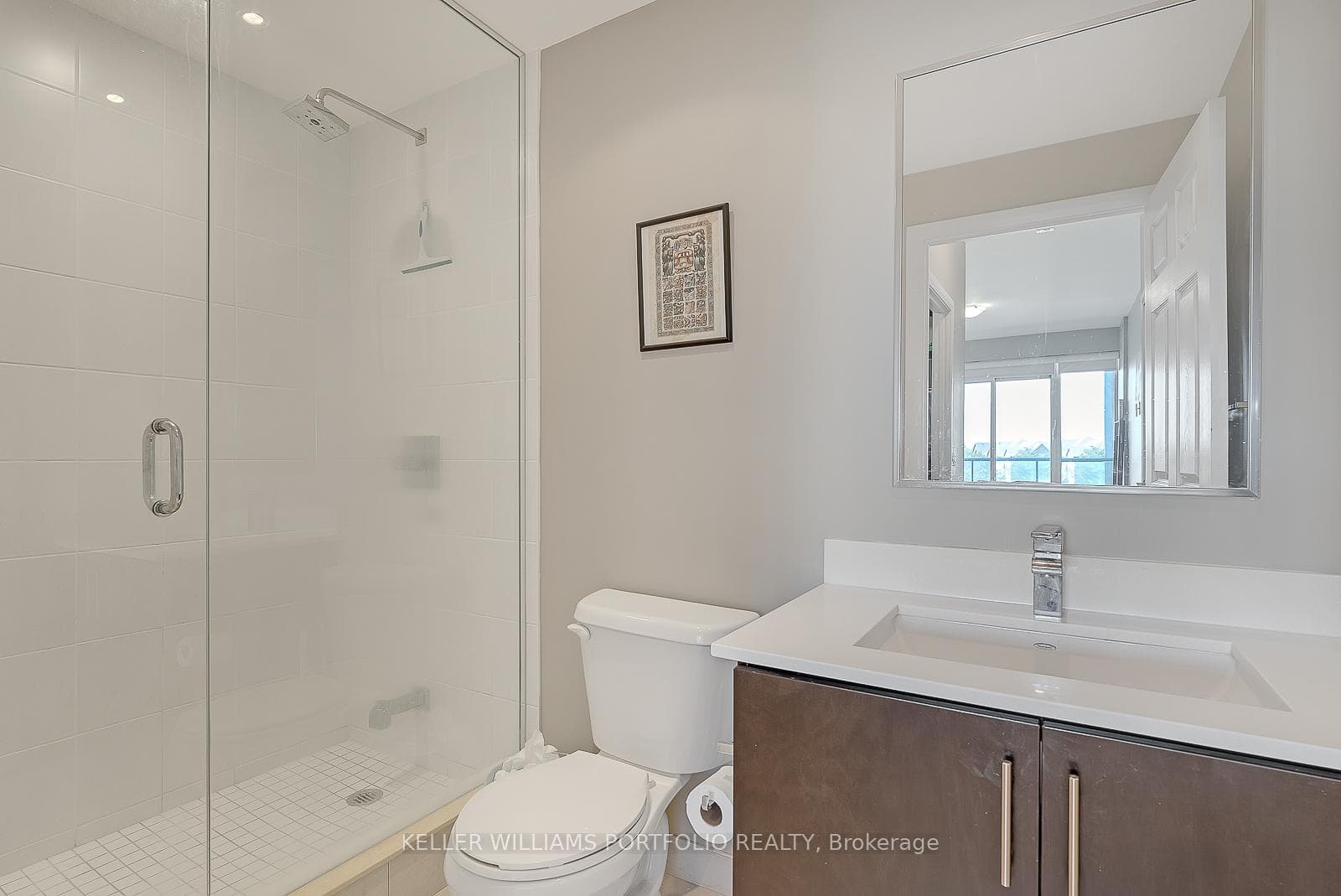 2480 Prince Michael Drive Unit 304 - Condo photo 22 of 27 in Oakville, Ontario