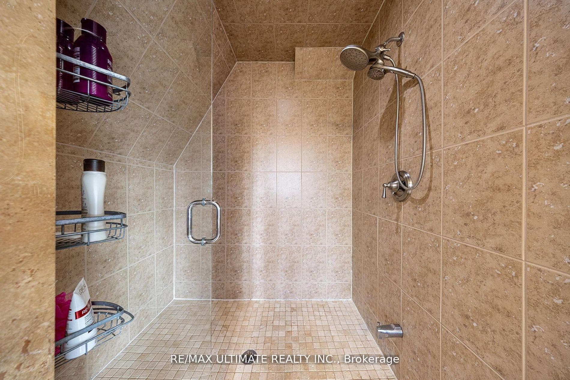 1160 Islington Avenue - Detached photo 28 of 50 in Etobicoke (Islington / Rexdale), Ontario