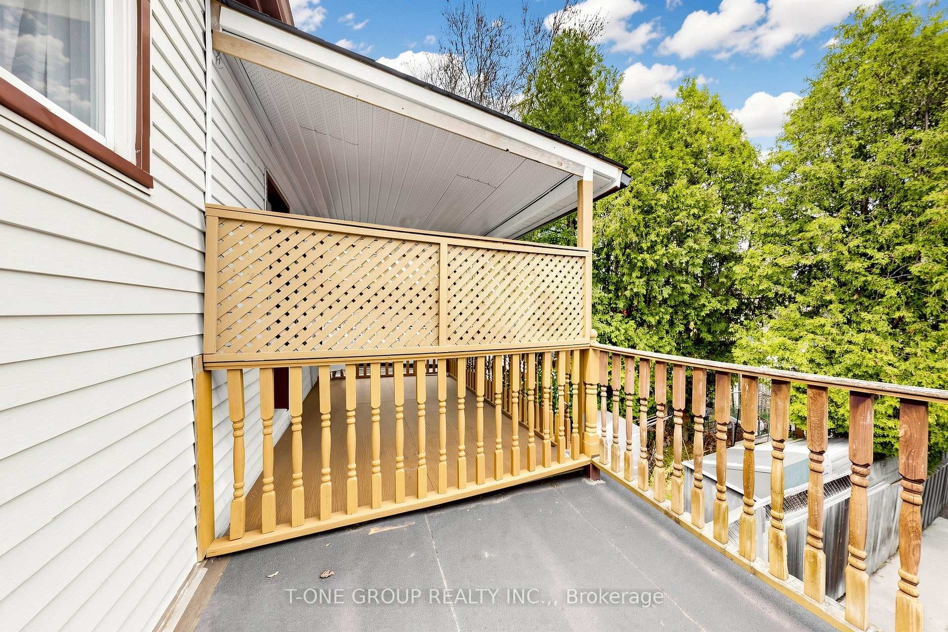 41 Madelaine Avenue - Semi-Detached photo 34 of 44 in Birch Cliff / Cliffside, Ontario
