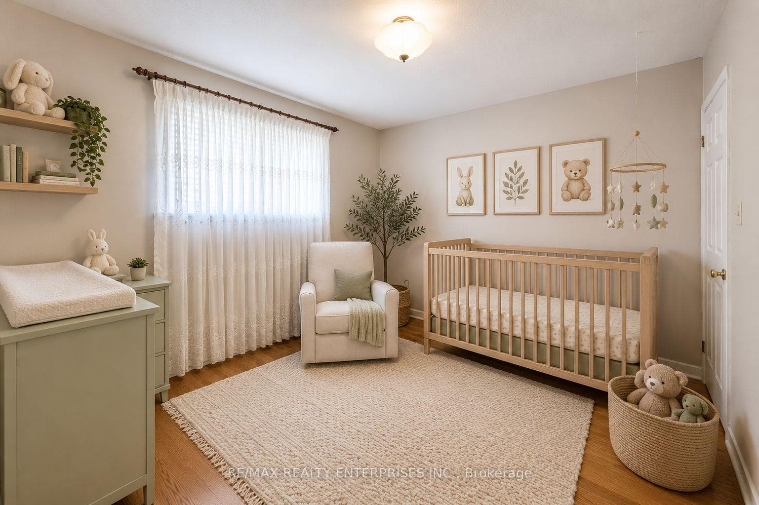 3669 Molly Avenue - Semi-Detached photo 20 of 42 in Mississauga, Ontario