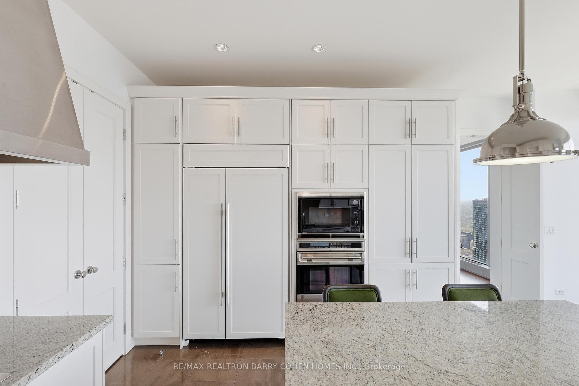 183 Wellington Street Unit 4502 - Condo photo 11 of 34 in Downtown Toronto / Waterfront, Ontario