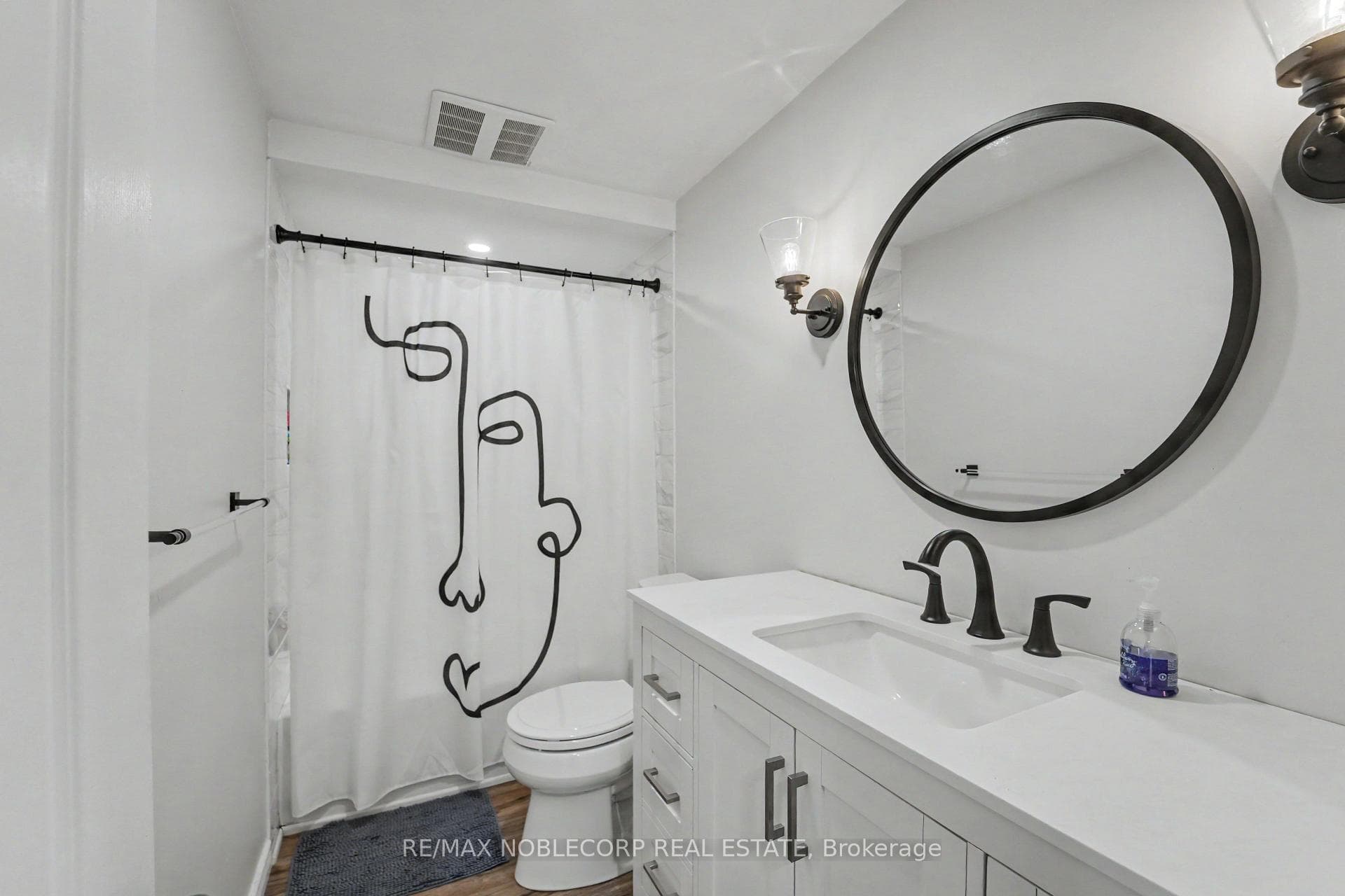 12 Waterbury Street - Detached photo 34 of 48 in Caledon, Ontario