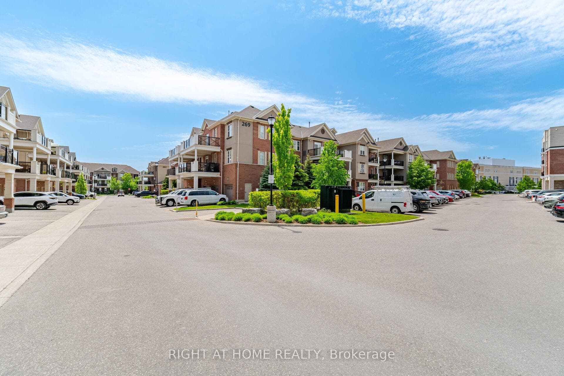 269 Georgian Drive Unit 311 - Condo photo 37 of 39 in Oakville, Ontario