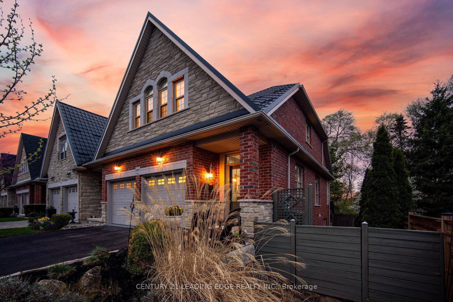 1051 Fernridge Common - Semi-Detached photo 6 of 50 in Burlington, Ontario