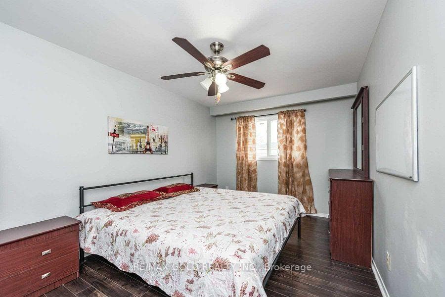 3430 Chipley Crescent - Semi-Detached photo 8 of 17 in Mississauga, Ontario