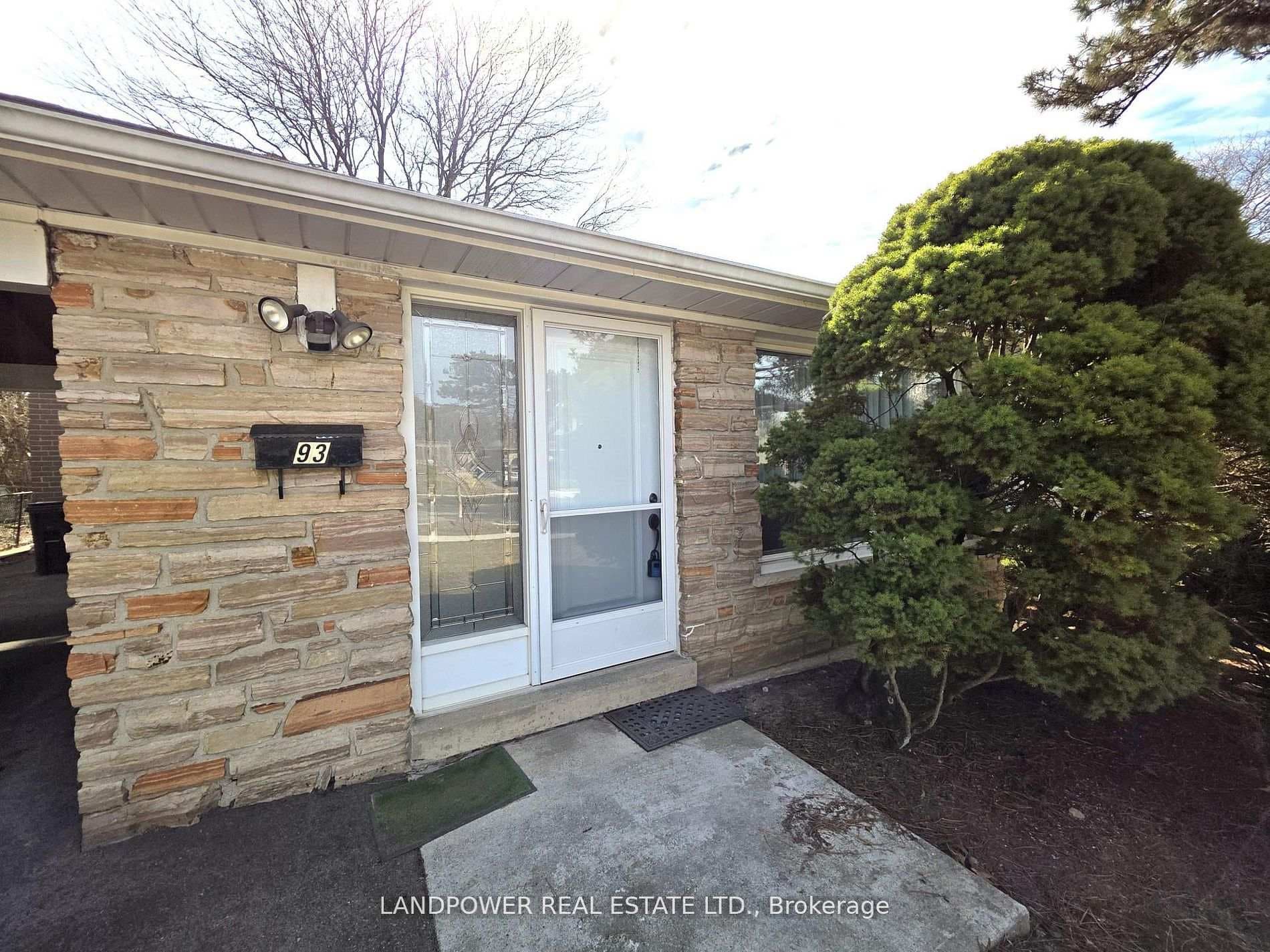 93 Clansman Boulevard - Detached photo 3 of 37 in Hillcrest Village / Bayview Village, Ontario