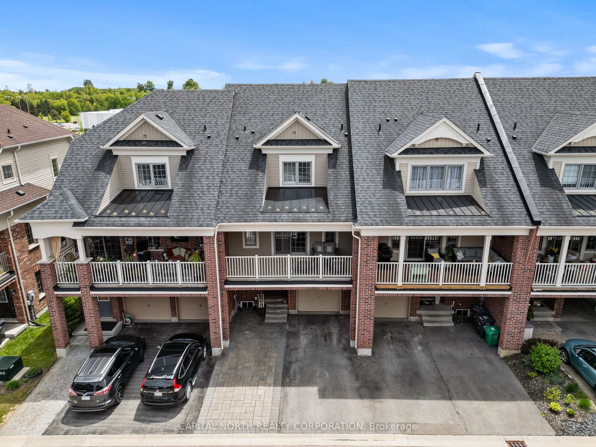 36 Mcdevitt Lane - Townhouse photo 39 of 43 in Caledon, Ontario