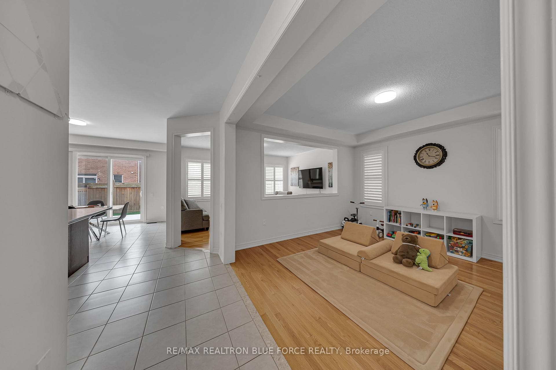38 Pinedale Avenue - Detached photo 17 of 50 in Caledon, Ontario