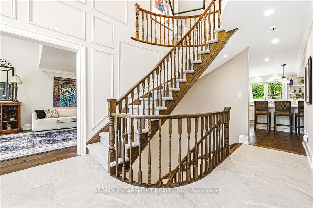33 Golfview Crescent - Detached photo 17 of 50 in Hamilton, Ontario