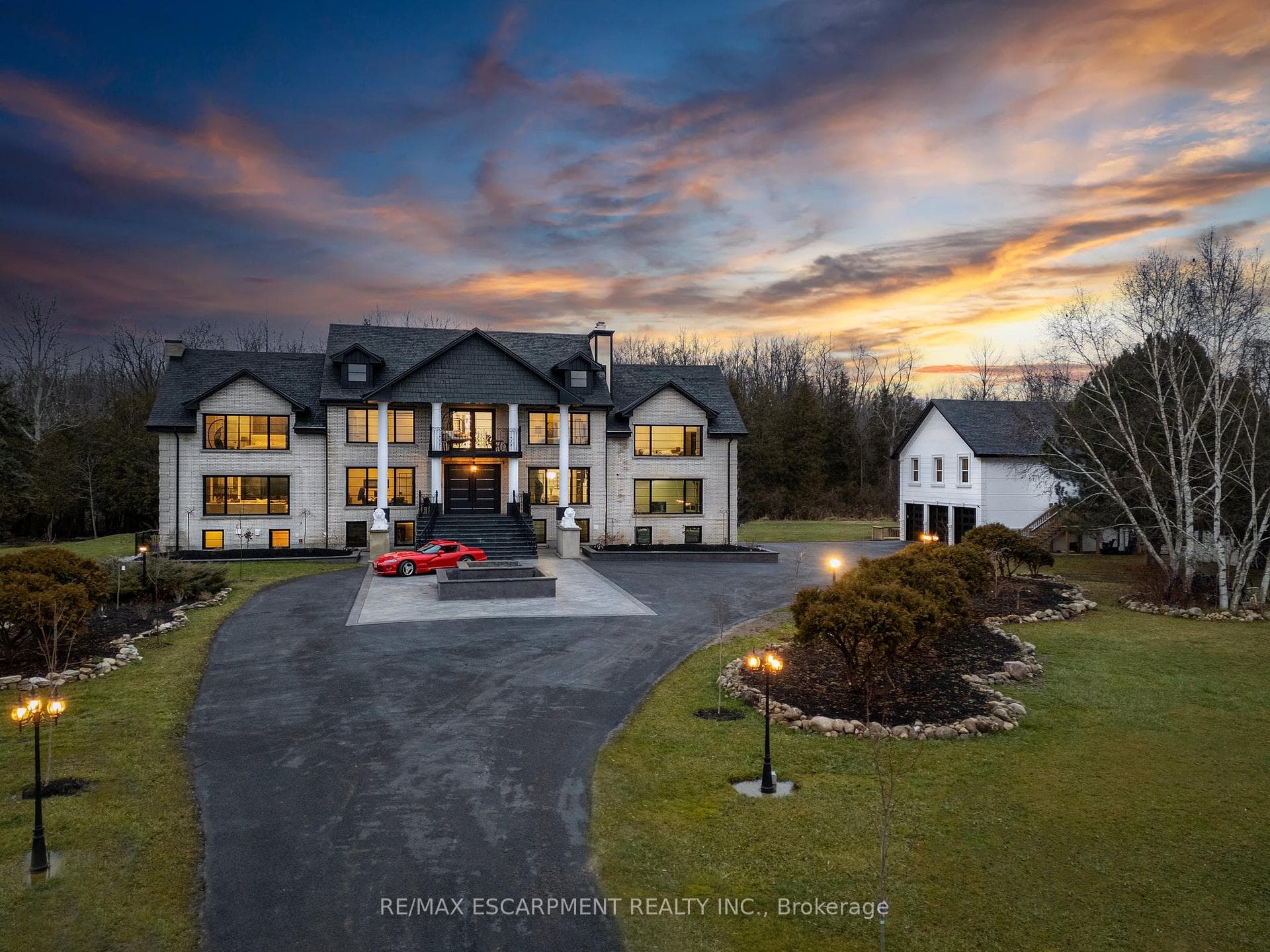 12199 Guelph Line - home for sale in Milton, Ontario