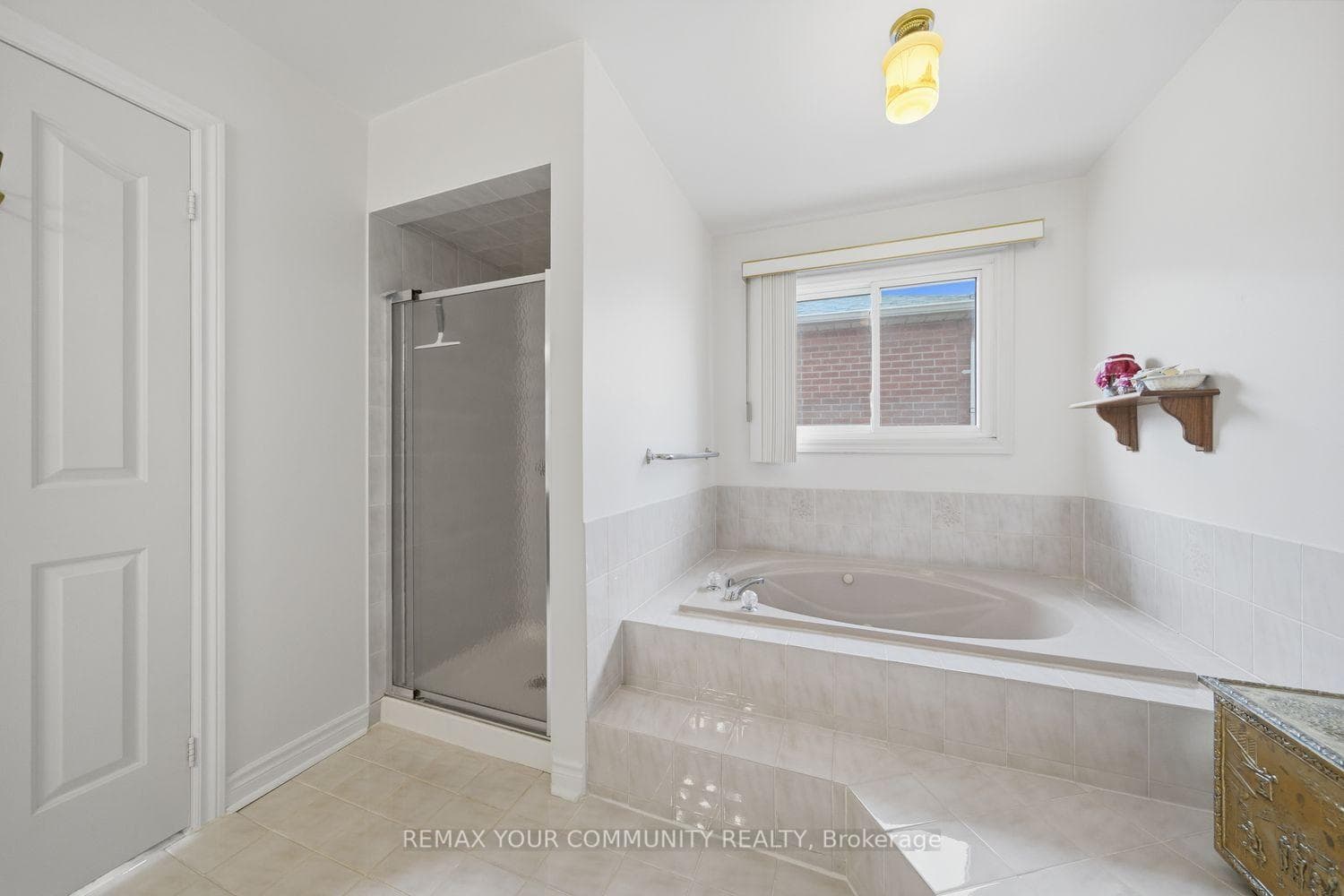 1198 Derrald Drive - Detached photo 33 of 50 in Oakville, Ontario