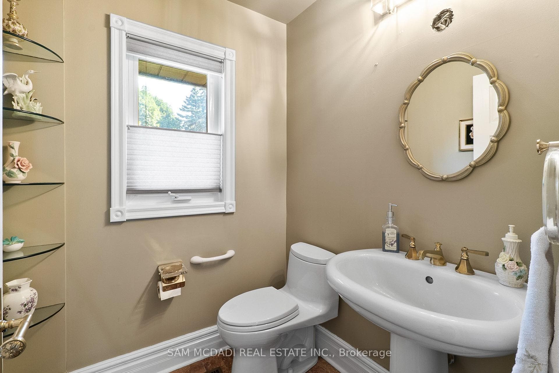 2235 Shawanaga Trail - Detached photo 14 of 48 in Mississauga, Ontario