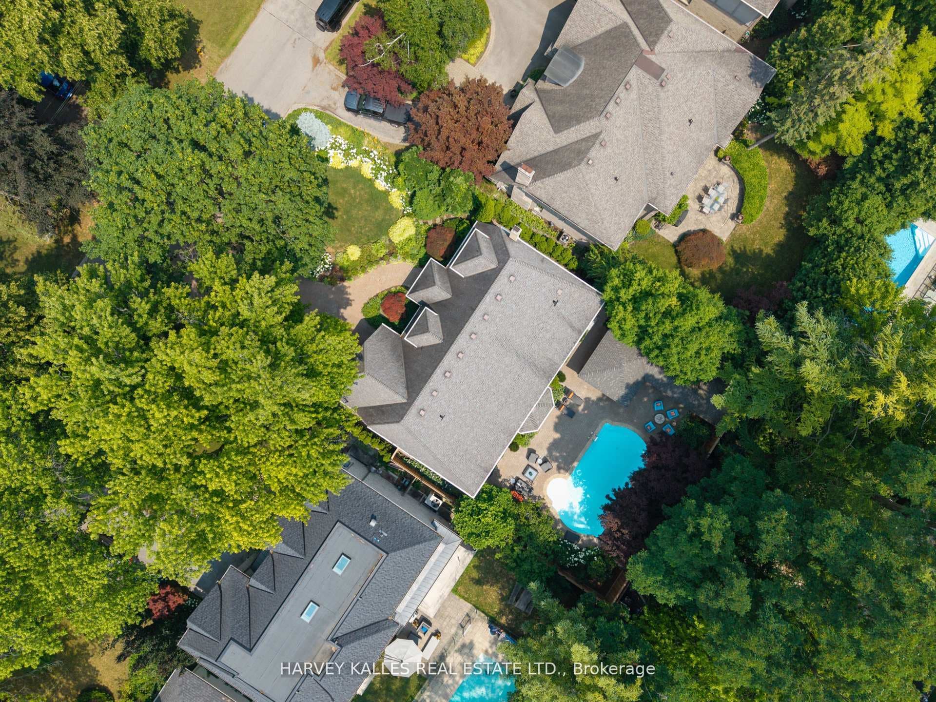 7 ROMNEY Road - Detached photo 2 of 50 in Etobicoke (Islington / Rexdale), Ontario