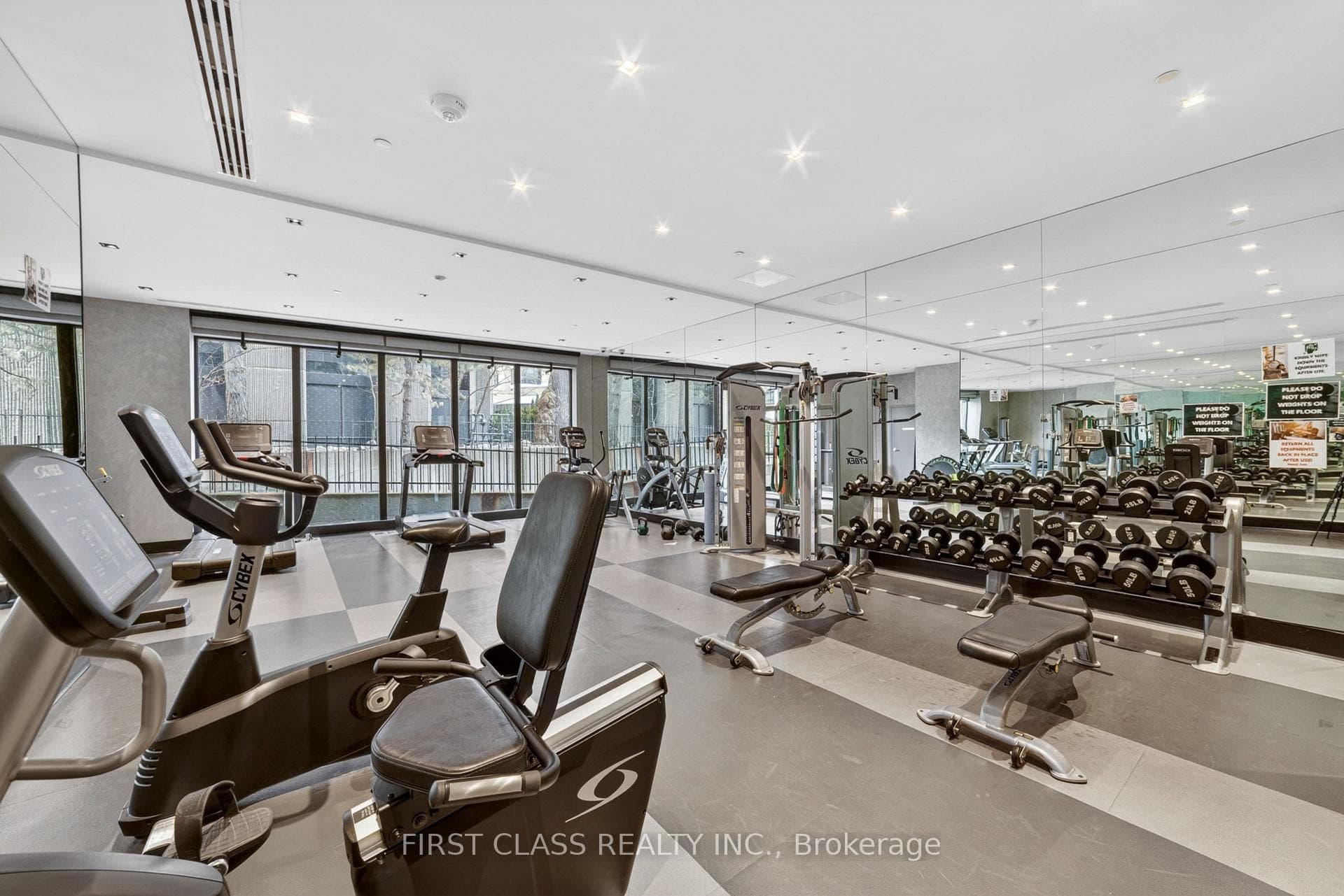 609 Avenue Road Unit 707 - Condo photo 26 of 30 in Annex / Yorkville / Summerhill, Ontario