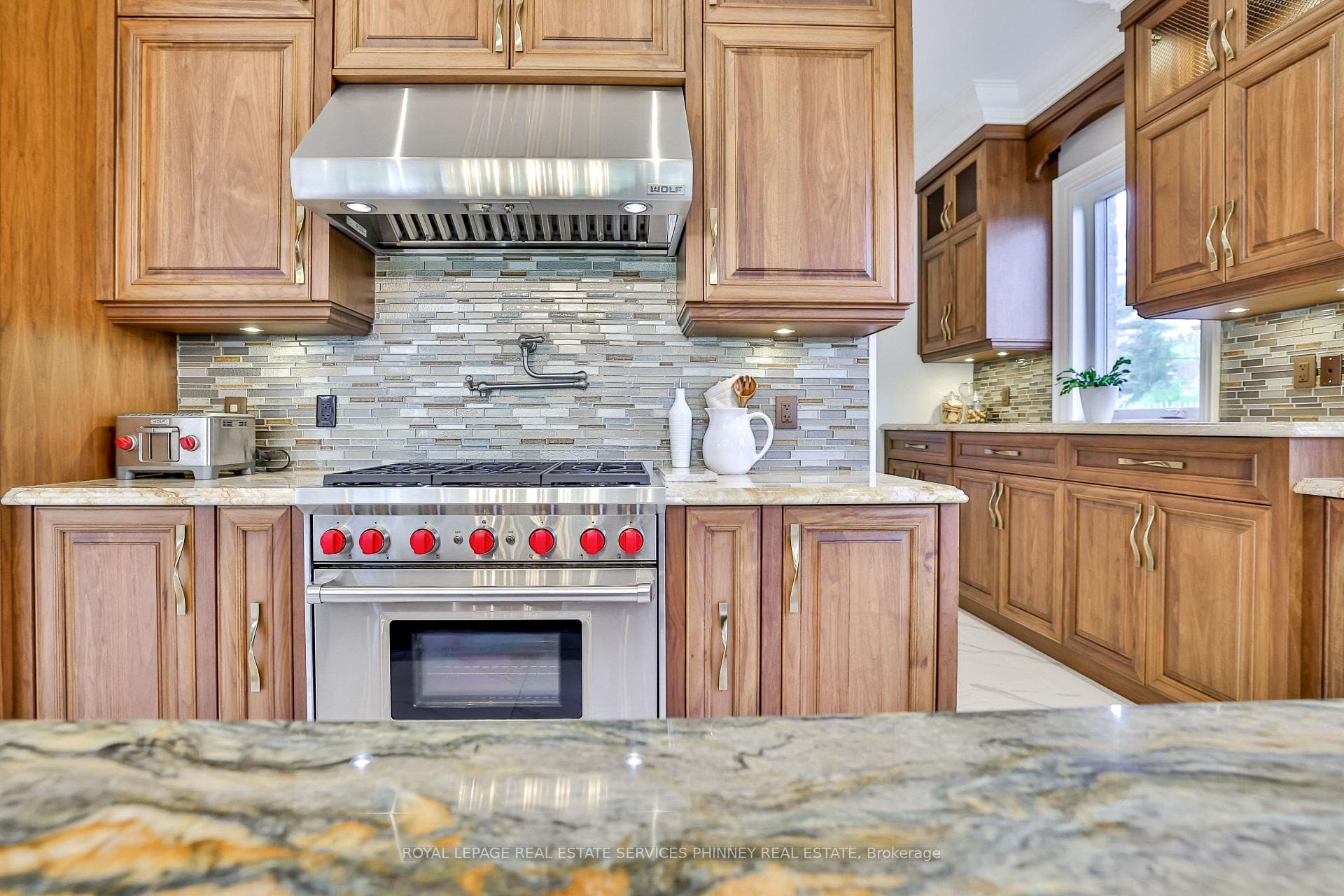 1511 Broadmoor Avenue - Detached photo 13 of 50 in Mississauga, Ontario