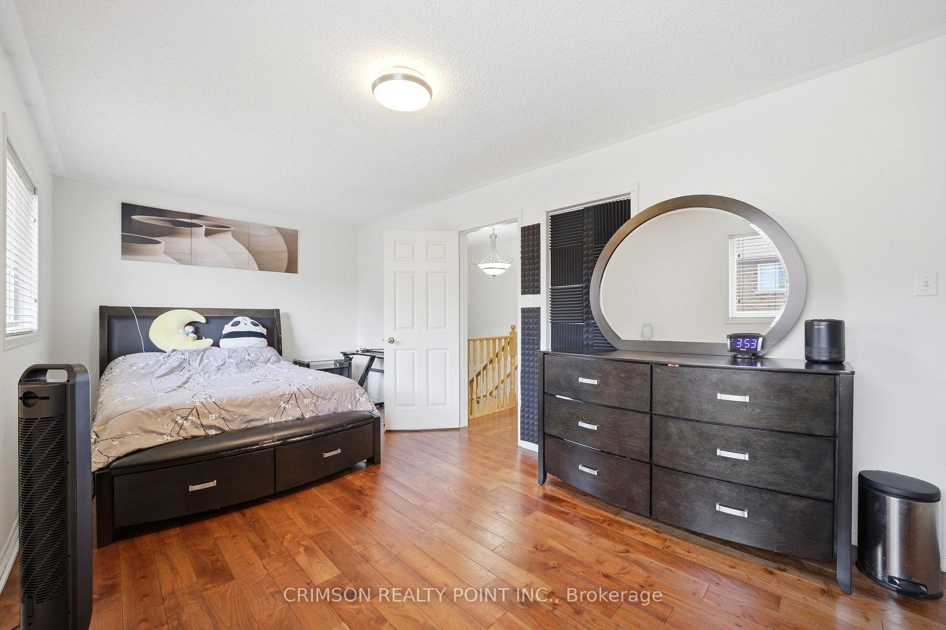 42 Dawson Crescent - Townhouse photo 16 of 37 in Milton, Ontario