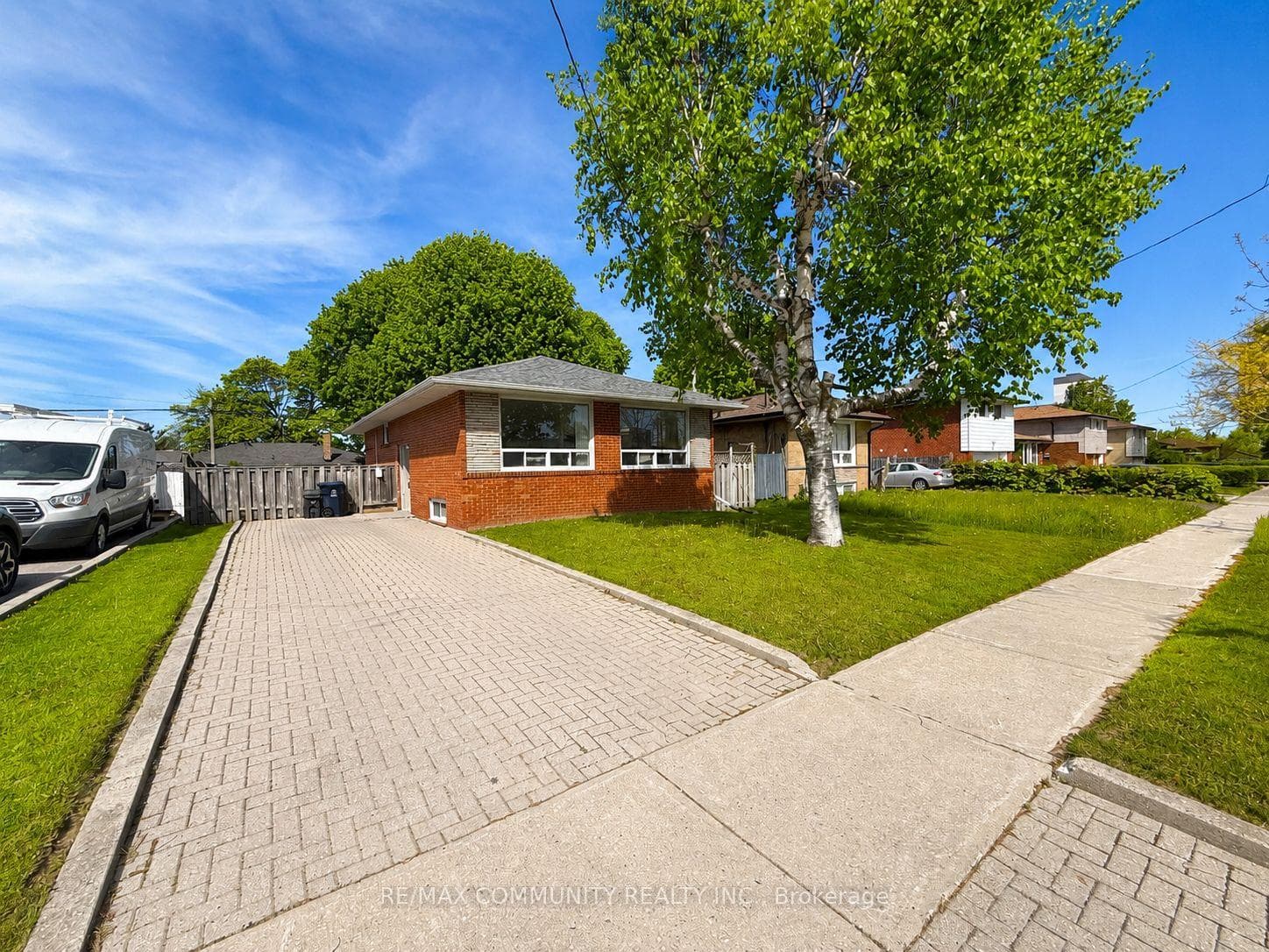 22 Cora Crescent - home for sale in West Hill / Highland Creek, Ontario