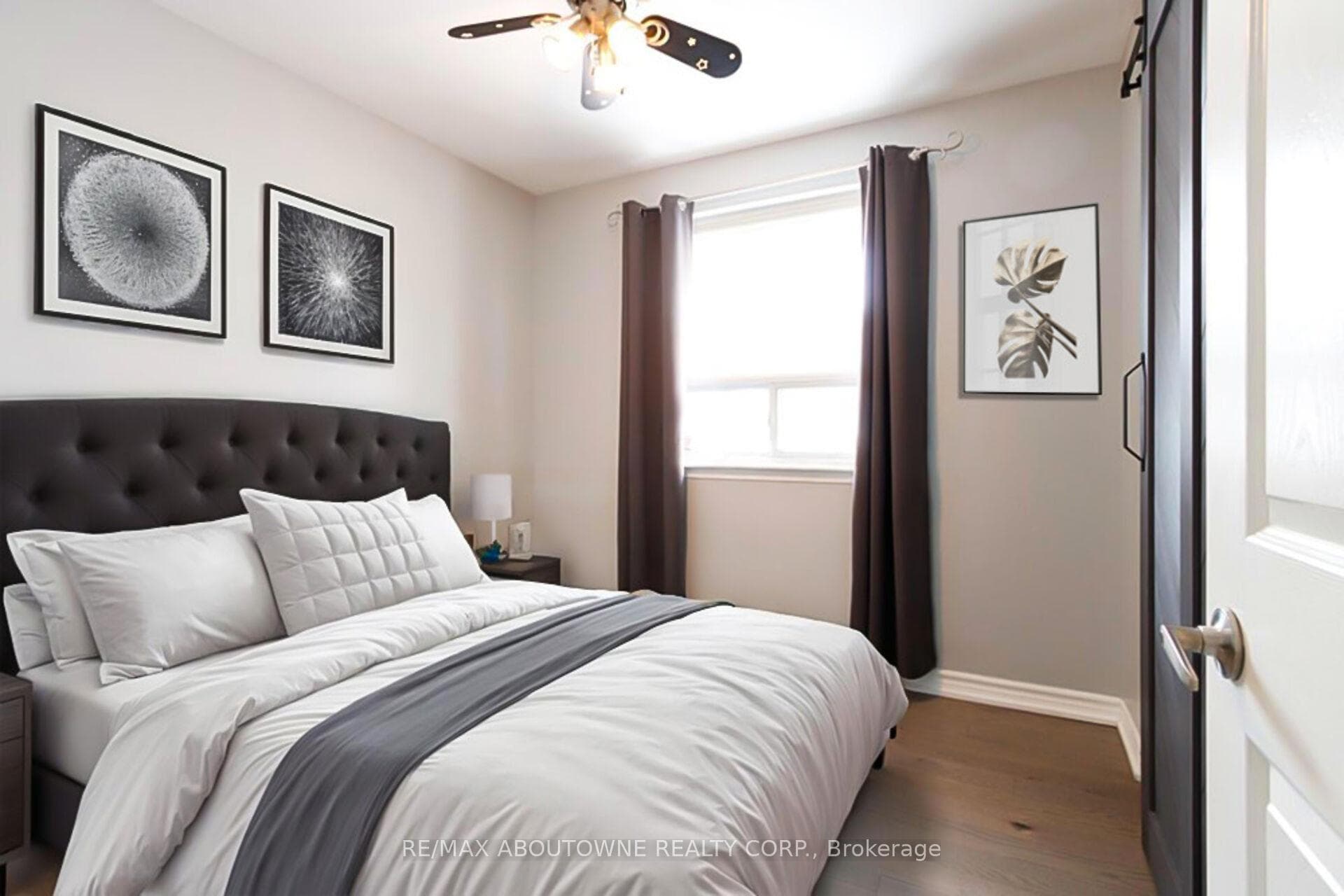 1601 Sandgate Crescent - Semi-Detached photo 16 of 35 in Mississauga, Ontario